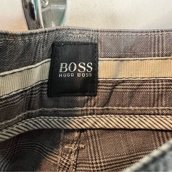 Boss plaid straight leg regular fit slacks 40X30 - Picture 5 of 10